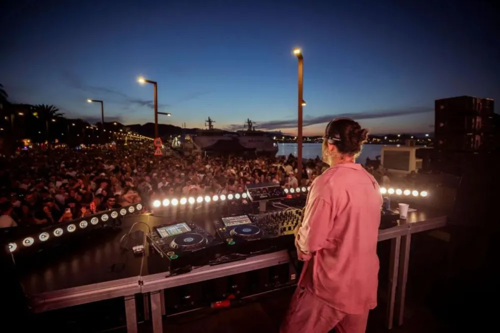 Luciano anuncia una fiesta gratuita en Portside, Ibiza